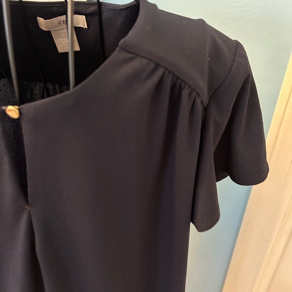 Navy Blue blouse. - Picture 9 of 14